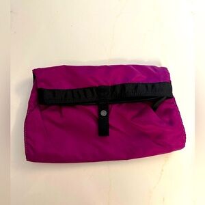 Lulu Roll-Up Travel Toiletry Kit